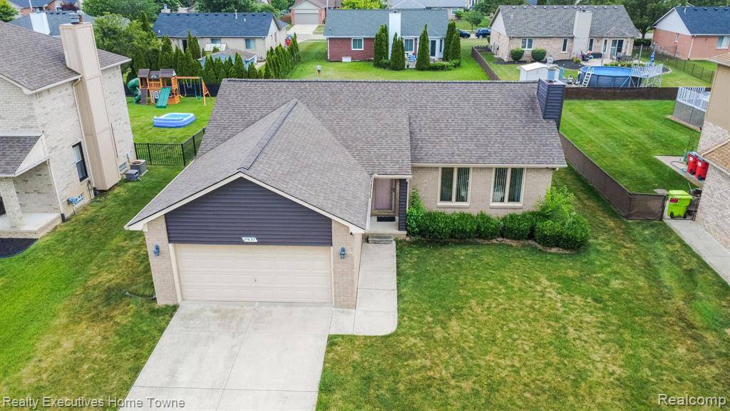 Macomb Twp, MI 48044,21637 Clifford Drive