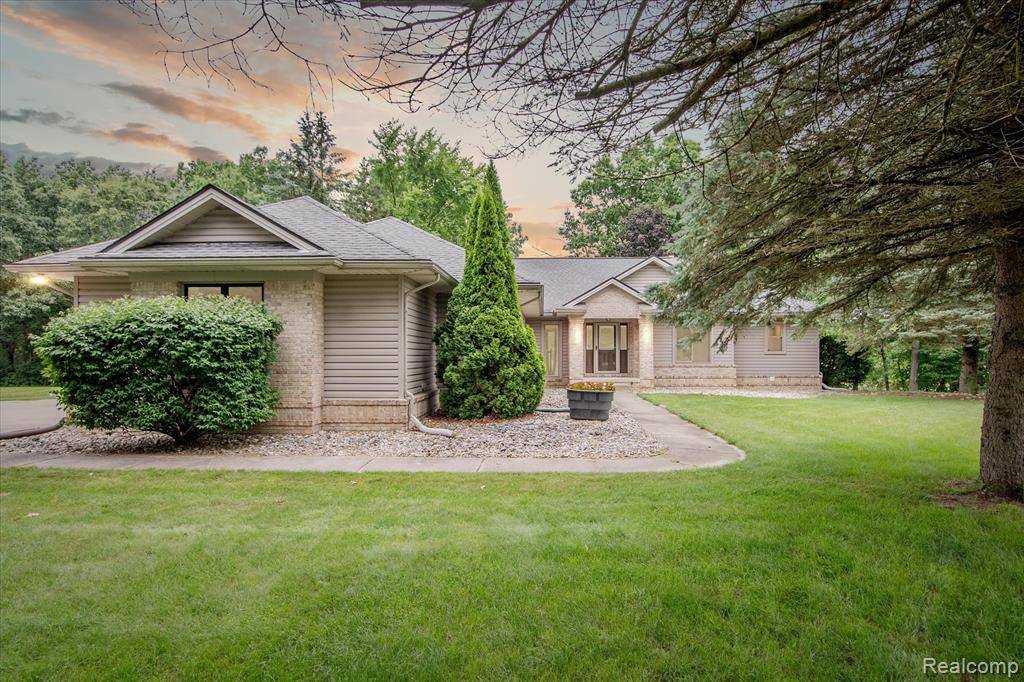 Brighton, MI 48114,1847 Brandy Lane