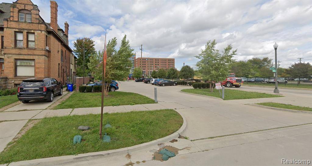 Detroit, MI 48201,314 ELIOT Street Unit 3