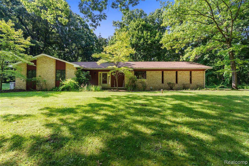 Milford Twp, MI 48381,250 Scottshill Road