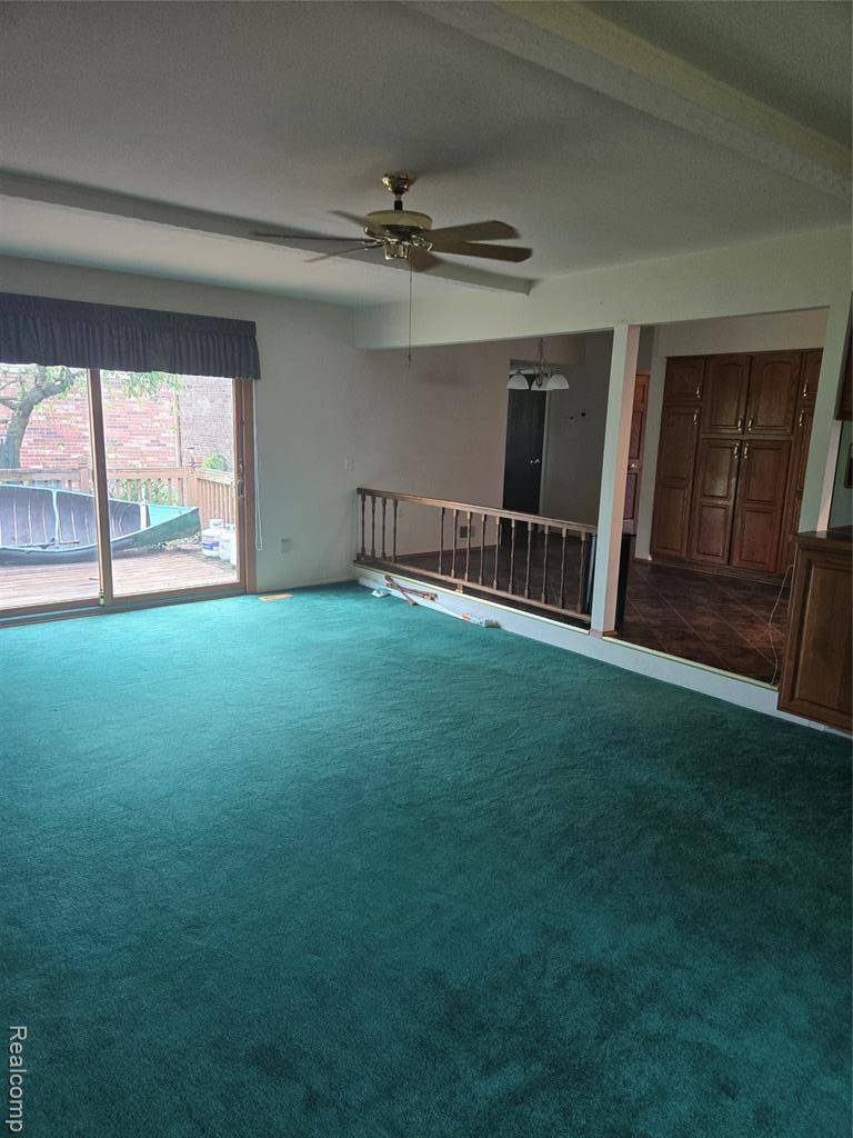 Canton Twp, MI 48187,42479 Redfern