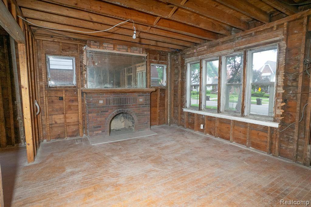 Detroit, MI 48227,14615 Winthrop Street