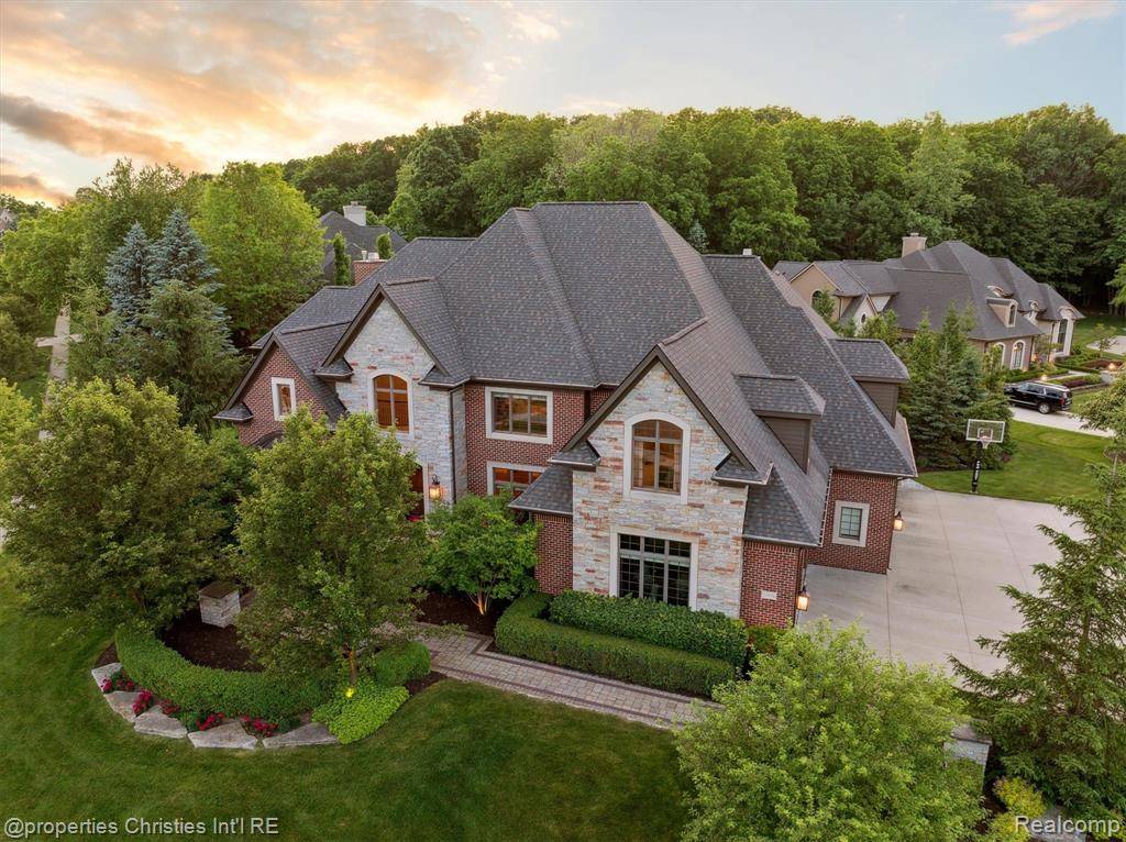 Northville, MI 48167,21091 Rosewood Court