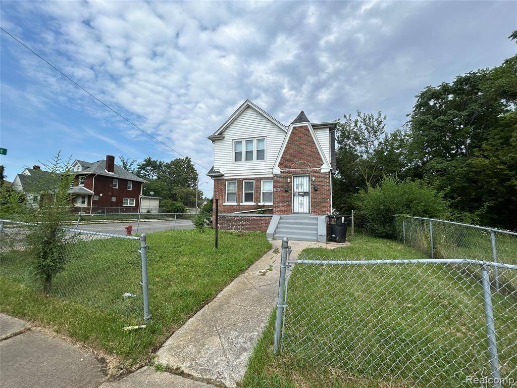 Detroit, MI 48227,13422 Robson Street
