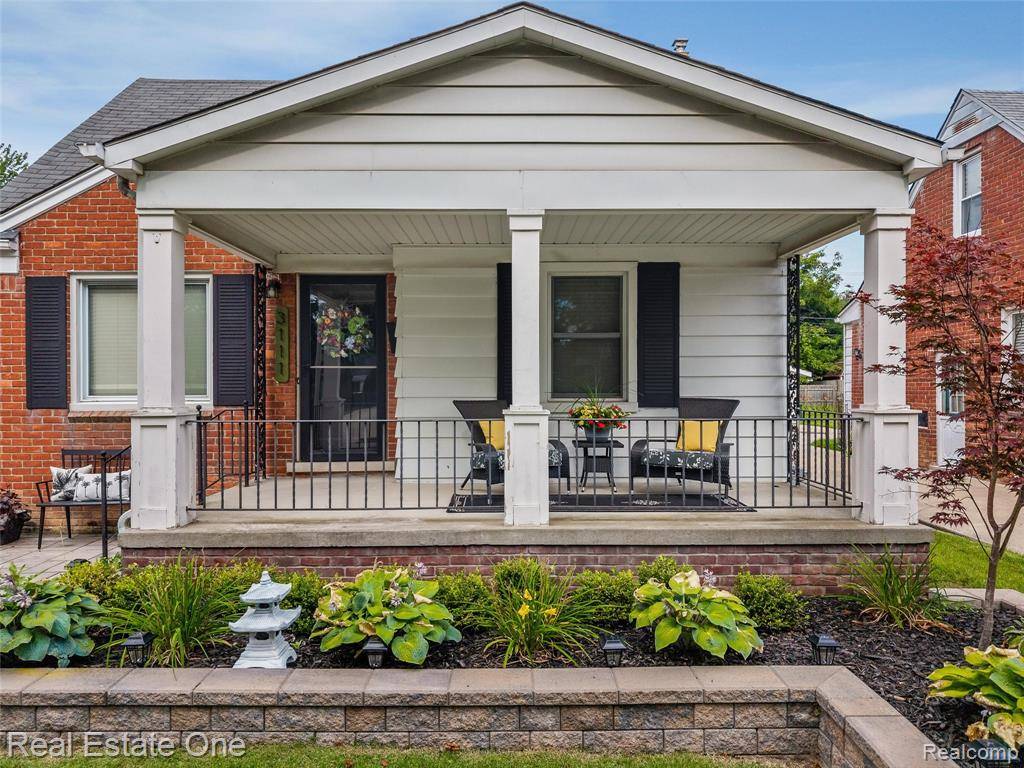 Royal Oak, MI 48073,3111 N Blair Avenue
