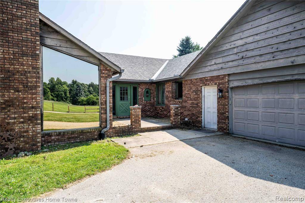 Clyde Twp, MI 48049,7227 AVOCA Road