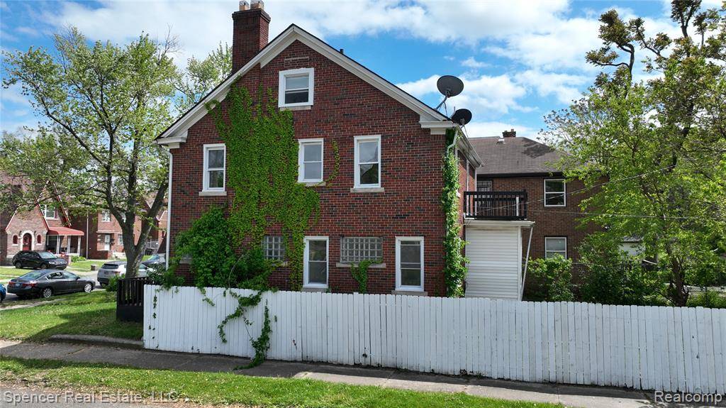 Detroit, MI 48221,17215 Wisconsin Street