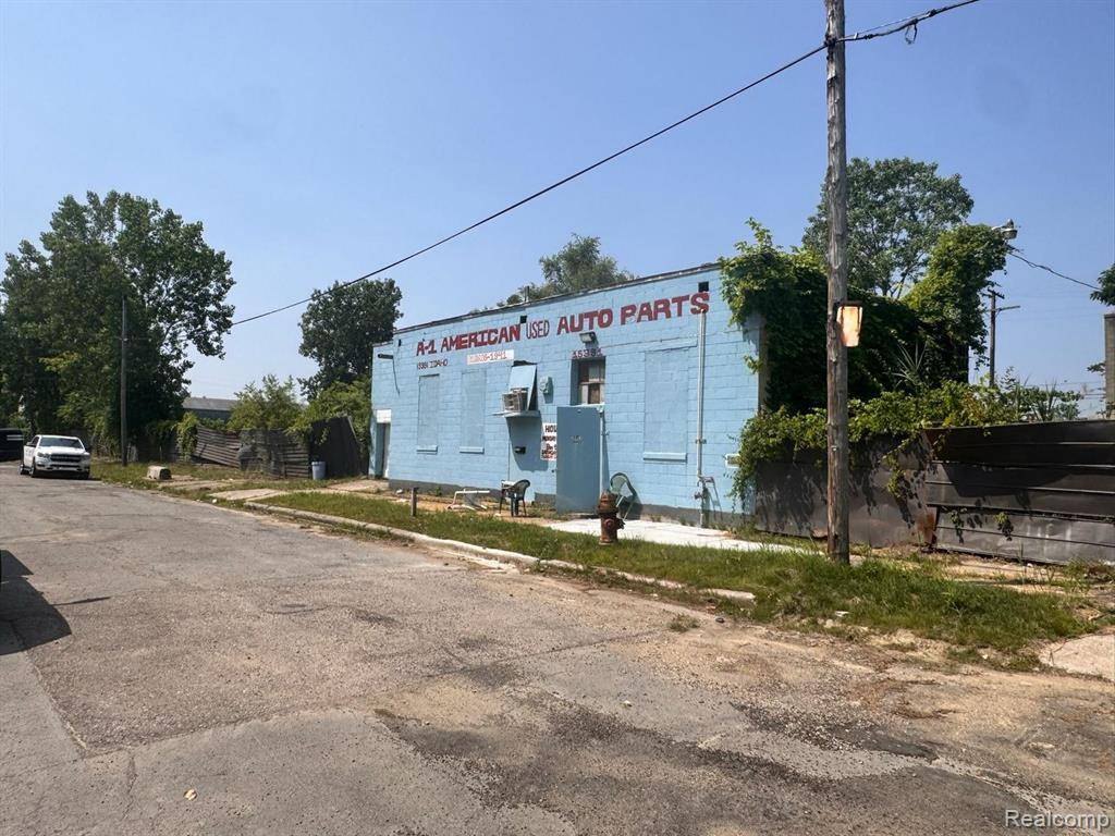 Detroit, MI 48238,15391 Idaho Street