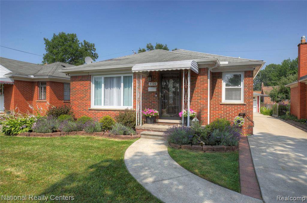 Dearborn Heights, MI 48127,8126 Dale Street
