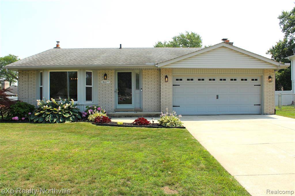 Livonia, MI 48152,36677 6 Mile Road