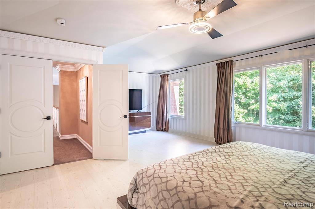 West Bloomfield Twp, MI 48323,4575 Forest Edge Lane N