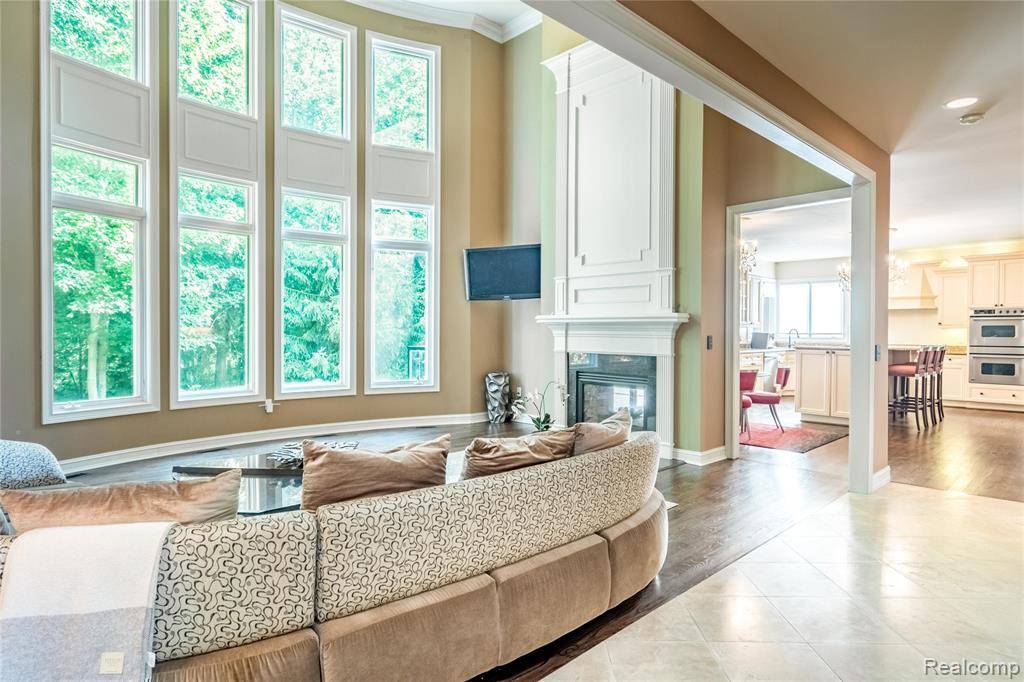 West Bloomfield Twp, MI 48323,4575 Forest Edge Lane N
