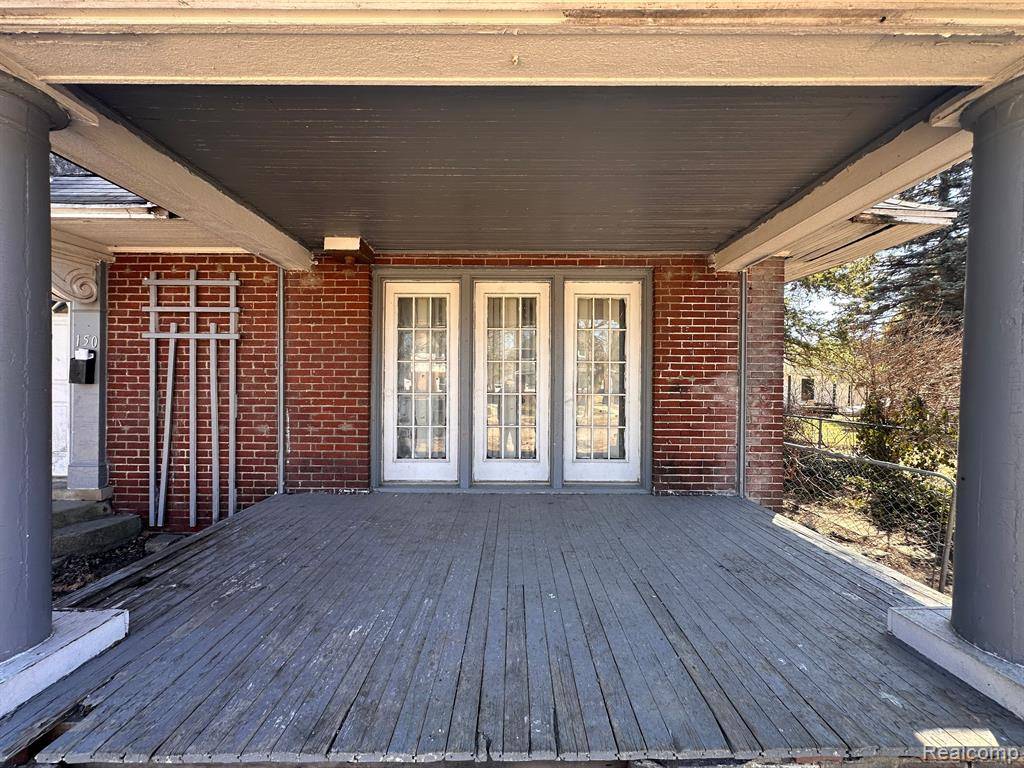 Highland Park, MI 48203,150 MCLEAN Street