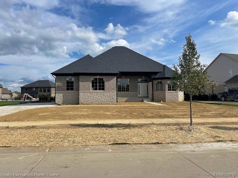 Macomb Twp, MI 48042,50860 TIMBERSTONE Drive