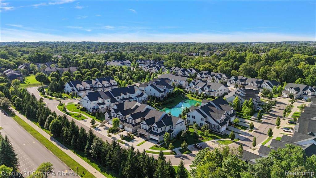 Novi, MI 48375,42749 Cardinal Way