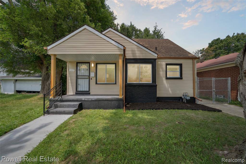 Detroit, MI 48219,22650 Frisbee Street