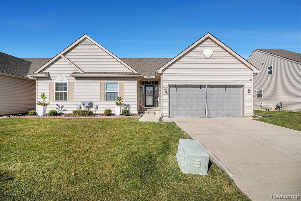 Romulus, MI 48174,31628 Augusta Drive
