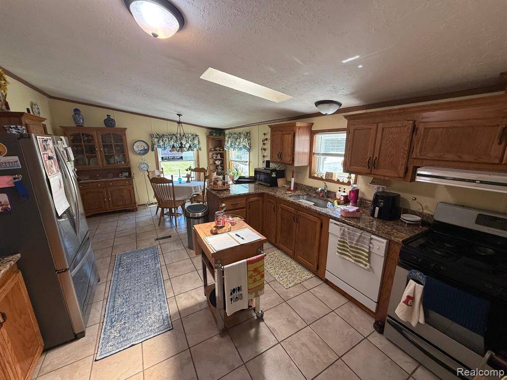 Fenton Twp, MI 48451,11 Crane Lake Drive