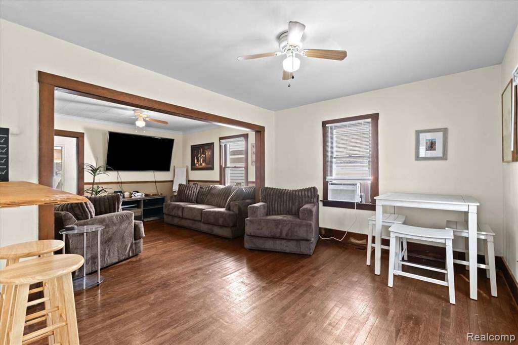 Royal Oak, MI 48067,423 Pingree Boulevard