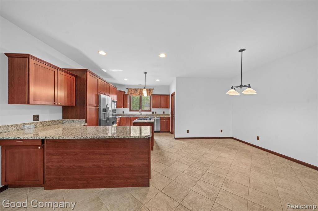 Rochester Hills, MI 48307,208 Cloverport Avenue