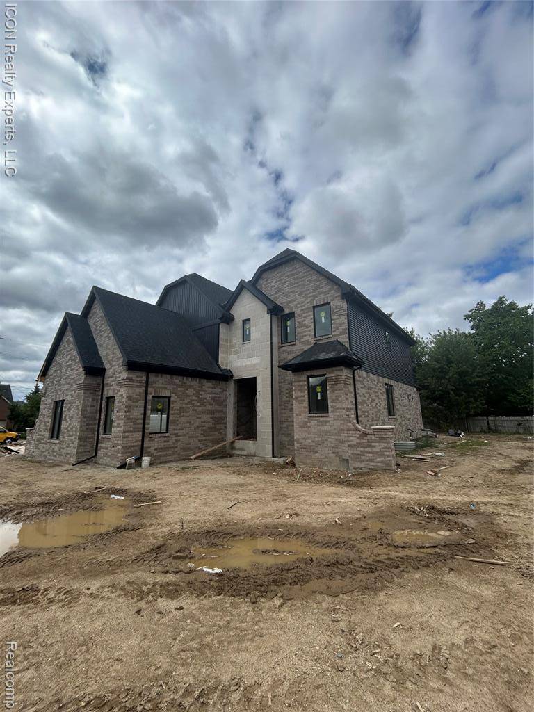 Troy, MI 48058,5321 Rochester Road