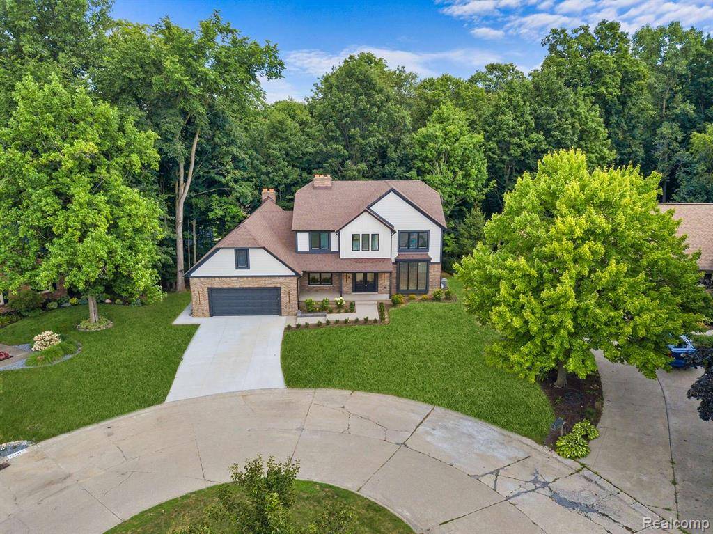 Northville, MI 48168,42380 W Waterwheel Court