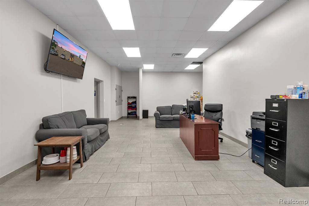 Dearborn Heights, MI 48127,23341 Ford Rd Suite B
