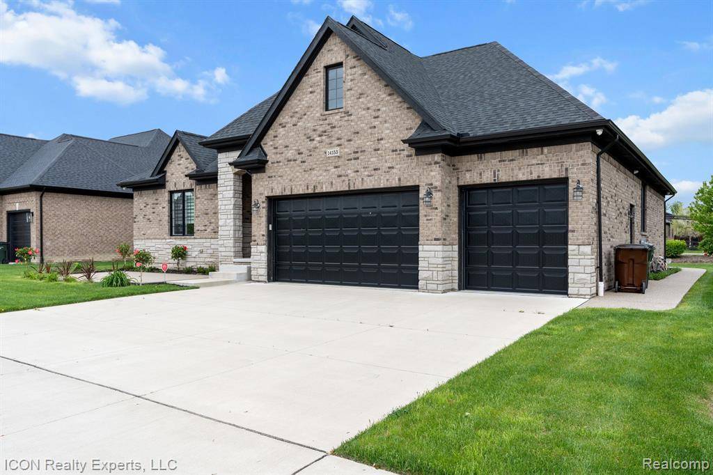 Shelby Twp, MI 48315,14153 JODE PARK Court