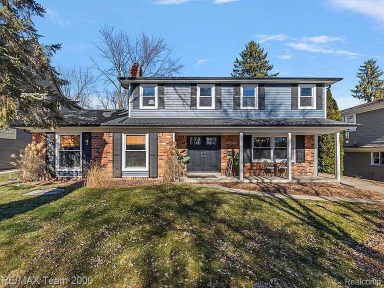 Birmingham, MI 48009,1462 Fairway Drive