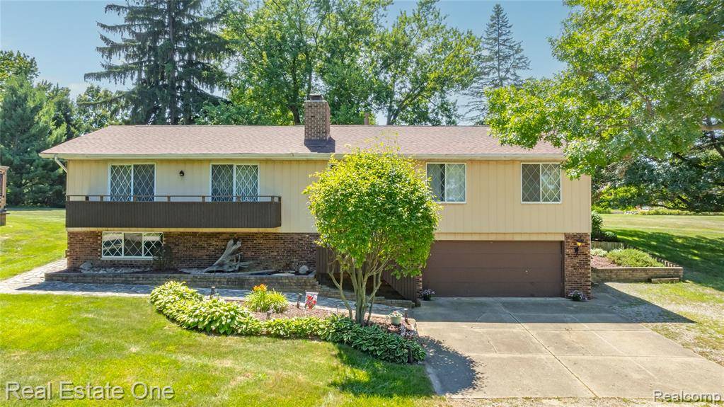 White Lake Twp, MI 48383,7400 Biscayne Avenue