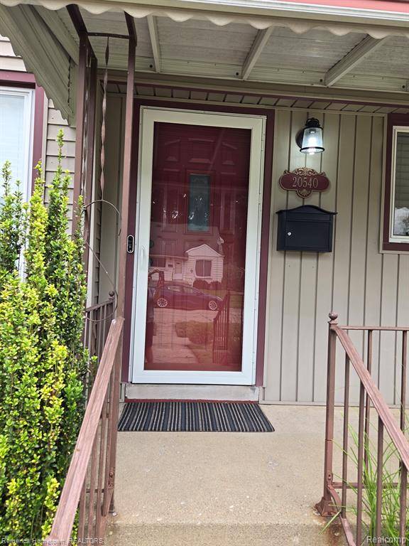 Redford Twp, MI 48240,20540 Woodworth Avenue