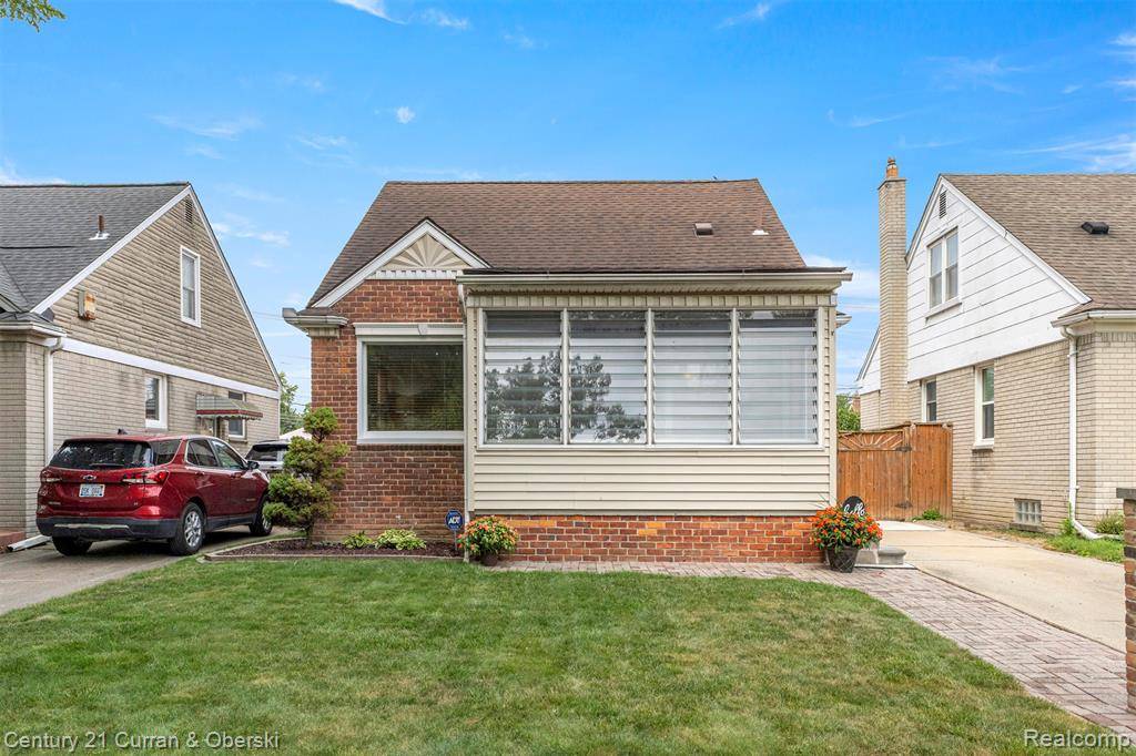 Lincoln Park, MI 48146,4224 Howard Street