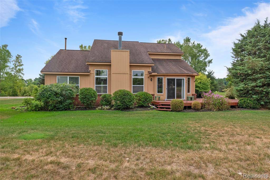 White Lake Twp, MI 48383,2403 Sandlewood Drive