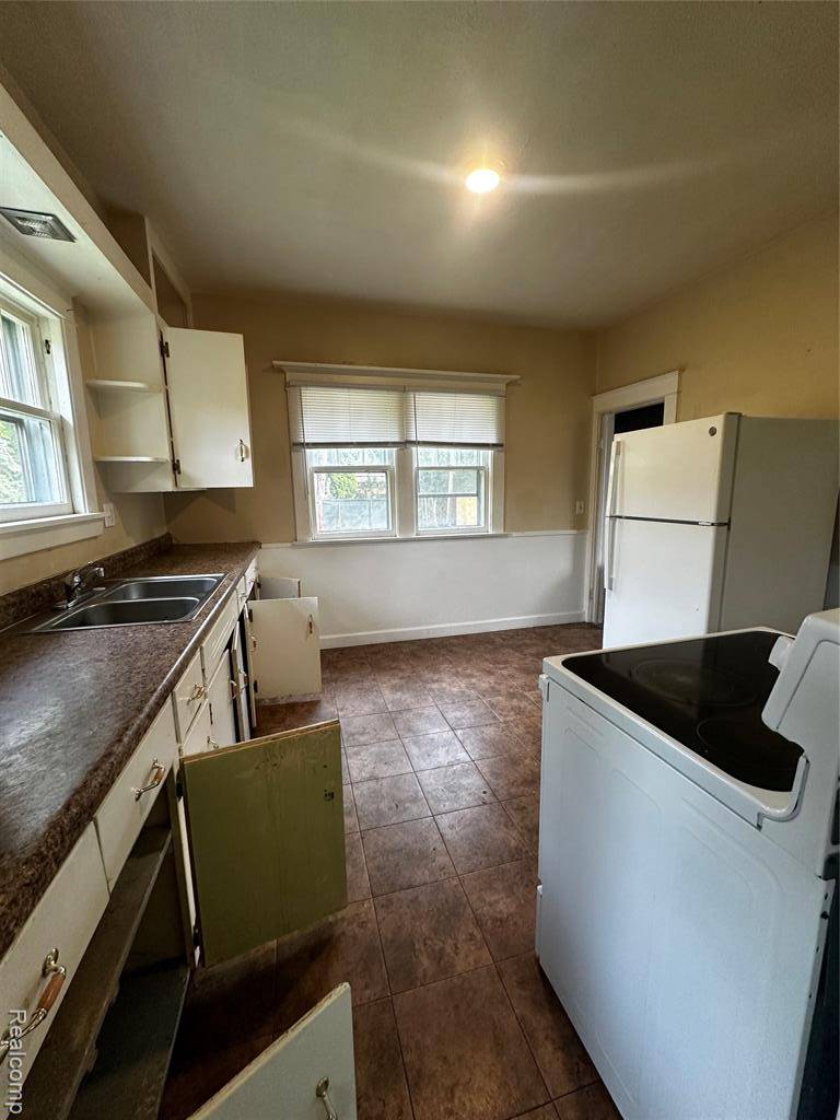 Saginaw, MI 48602,1818 N Woodbridge Street