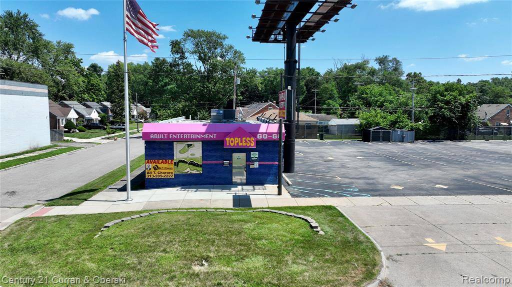 Detroit, MI 48219,16550 Telegraph Road
