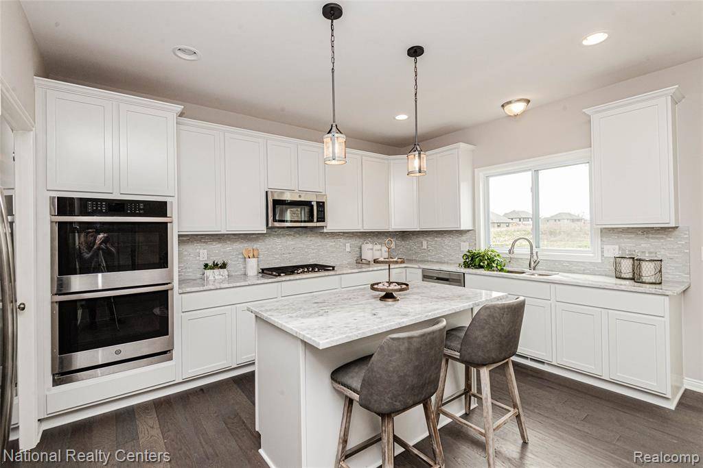 Grand Blanc, MI 48439,2495 Lindsay Lane