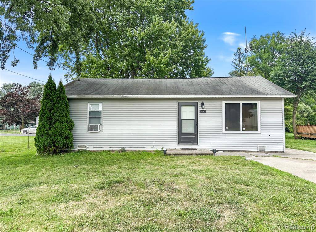 Burton, MI 48509,2146 N Center Road