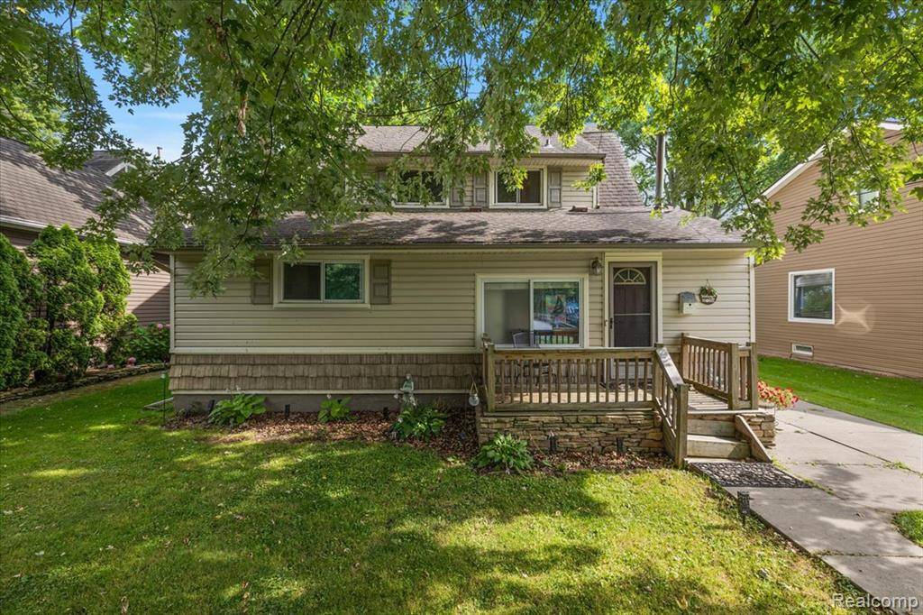 New Baltimore, MI 48047,38292 Murdick Drive