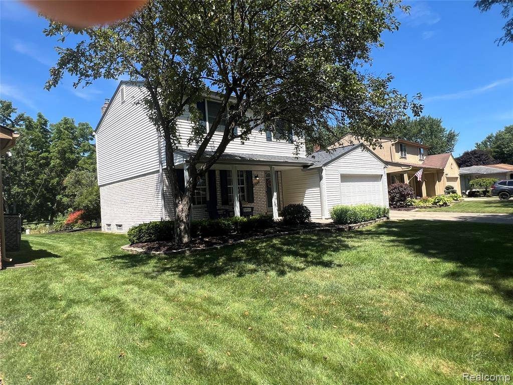 Troy, MI 48083,3494 Eagle Drive