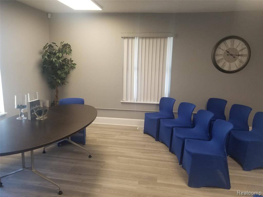 Flint, MI 48503,1200 W Court Street