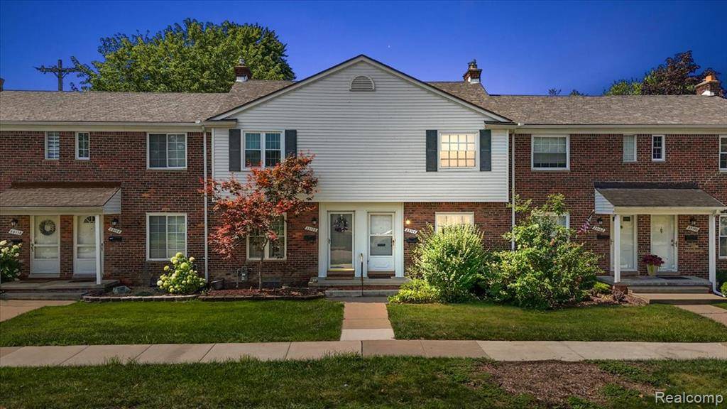 St. Clair Shores, MI 48080,23104 Edsel Ford Court