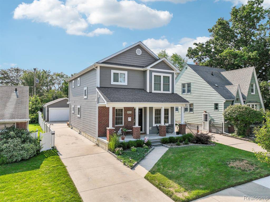 Royal Oak, MI 48073,3013 Prairie Avenue