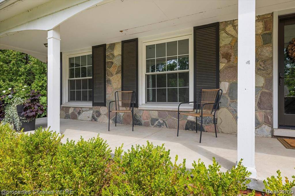 West Bloomfield Twp, MI 48323,2843 Comfort Street