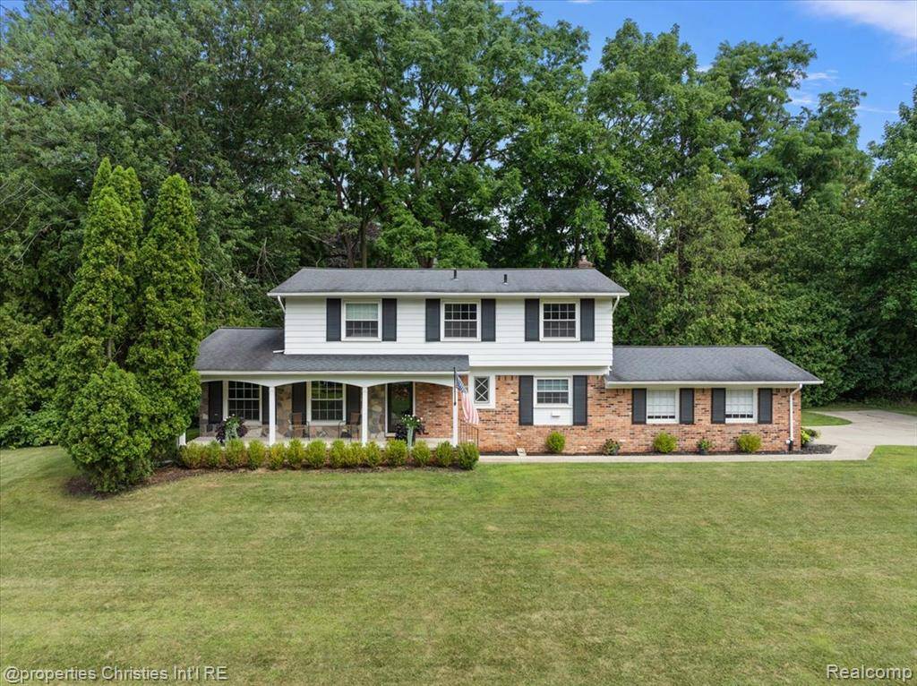 West Bloomfield Twp, MI 48323,2843 Comfort Street
