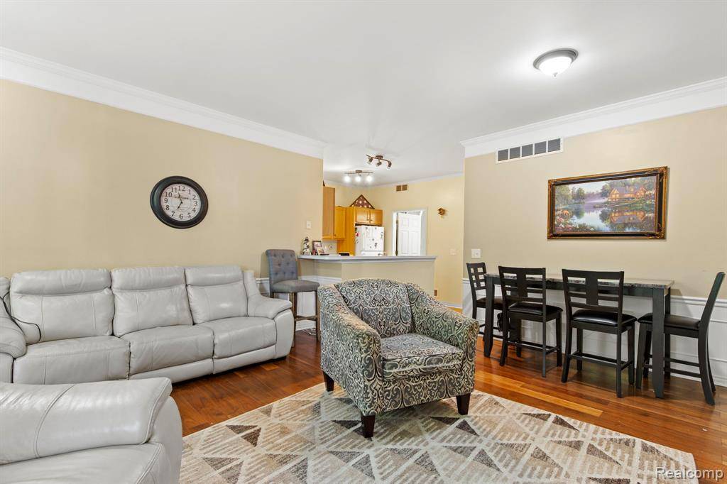 Canton Twp, MI 48188,304 Constitution Street