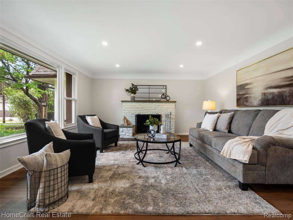West Bloomfield Twp, MI 48323,3930 HARRIS Lane