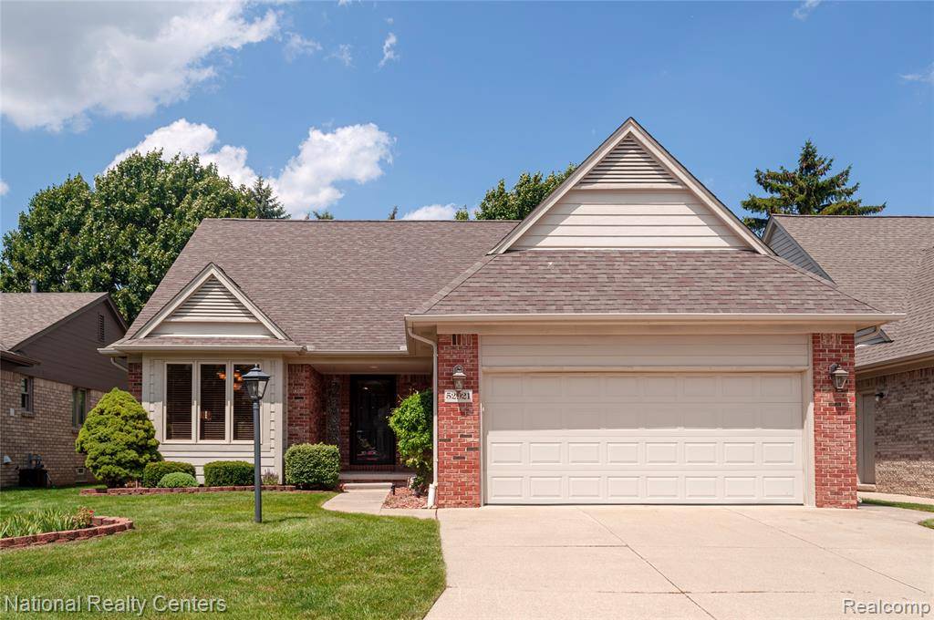 Macomb Twp, MI 48042,52921 Paint Creek Drive