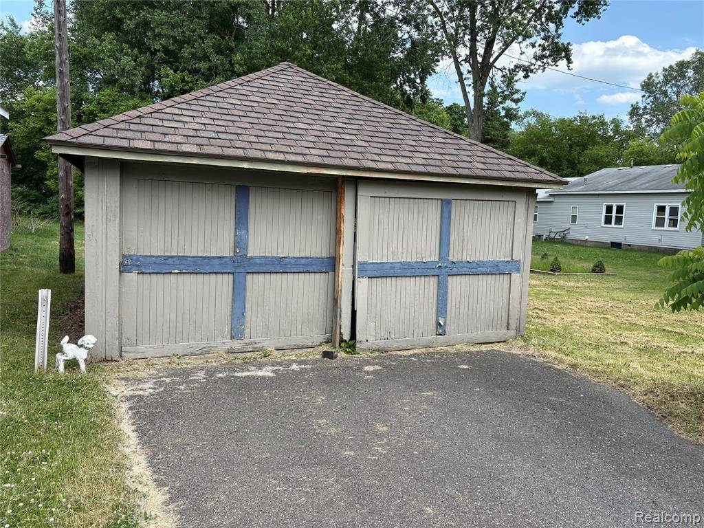 Davison, MI 48423,206 N Lapeer Street