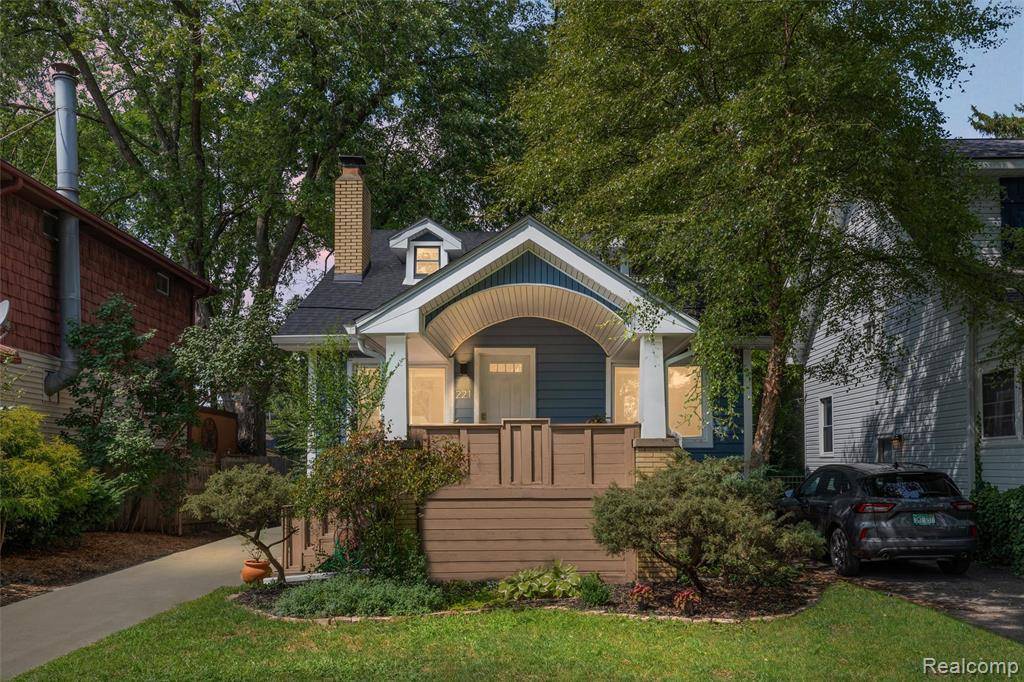 Ferndale, MI 48220,221 E Lewiston Avenue