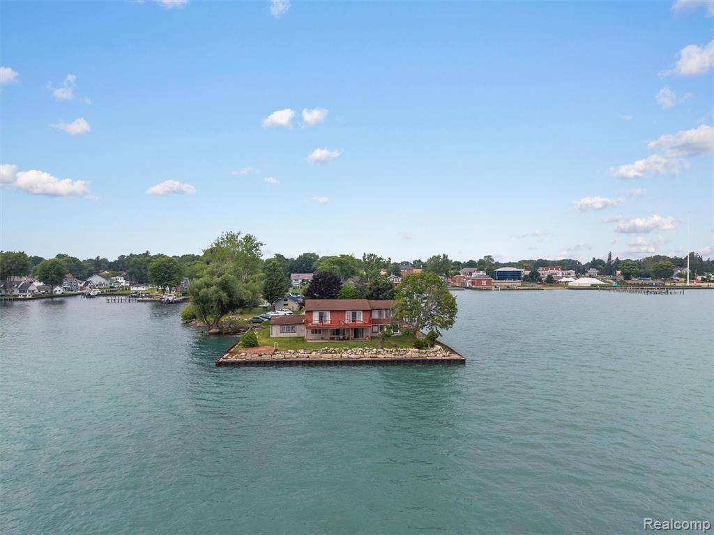 New Baltimore, MI 48047,50630 Base Street